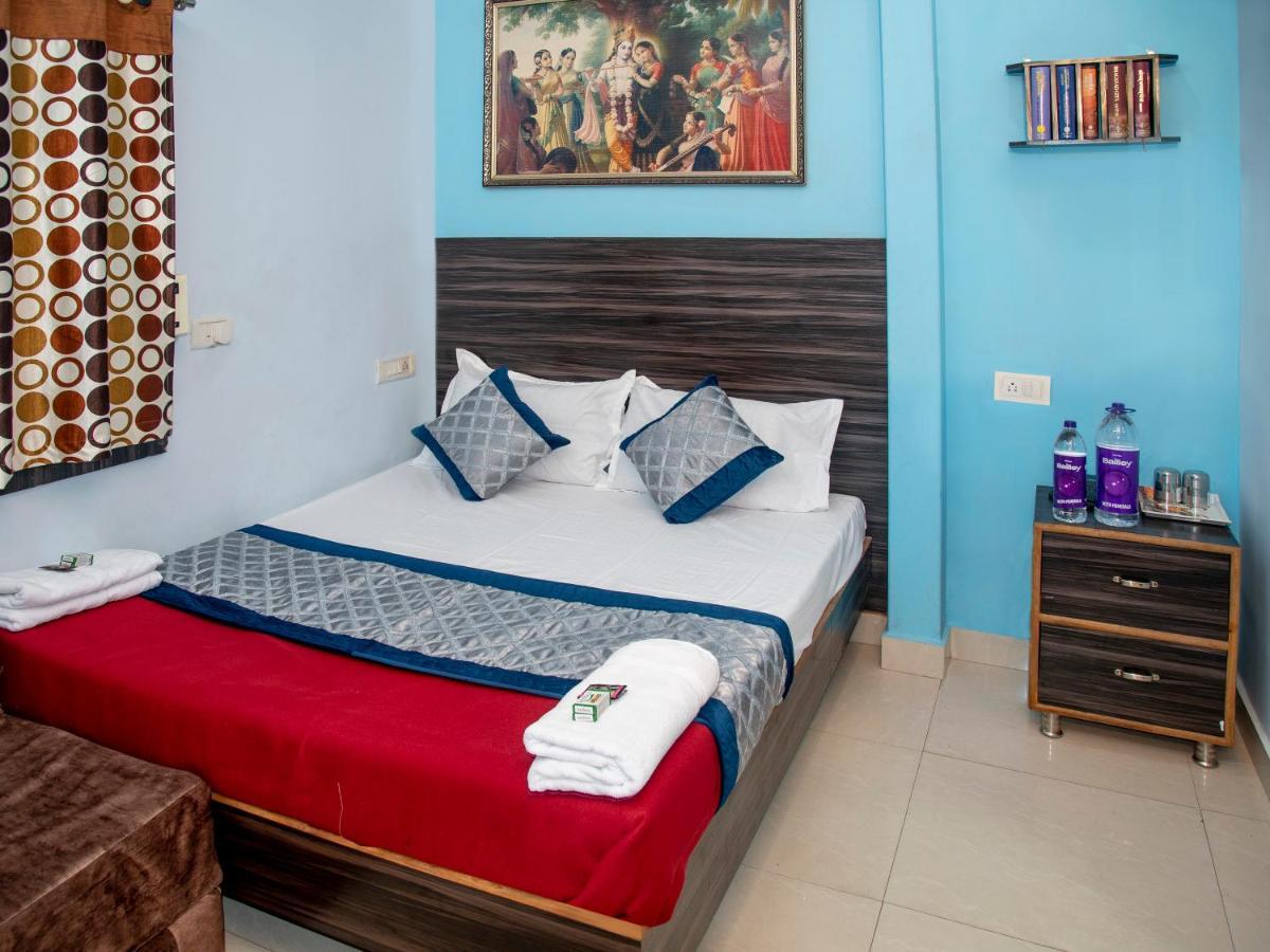 Vrindavan Comfort Inn Хидерабад Екстериор снимка